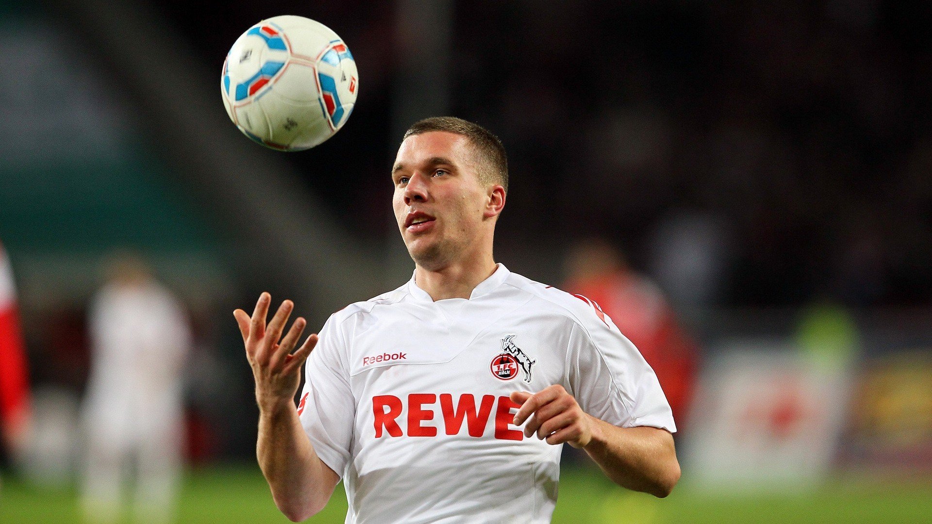 拜仁新生代中场逐渐成形,未来可期,拜仁中场组合